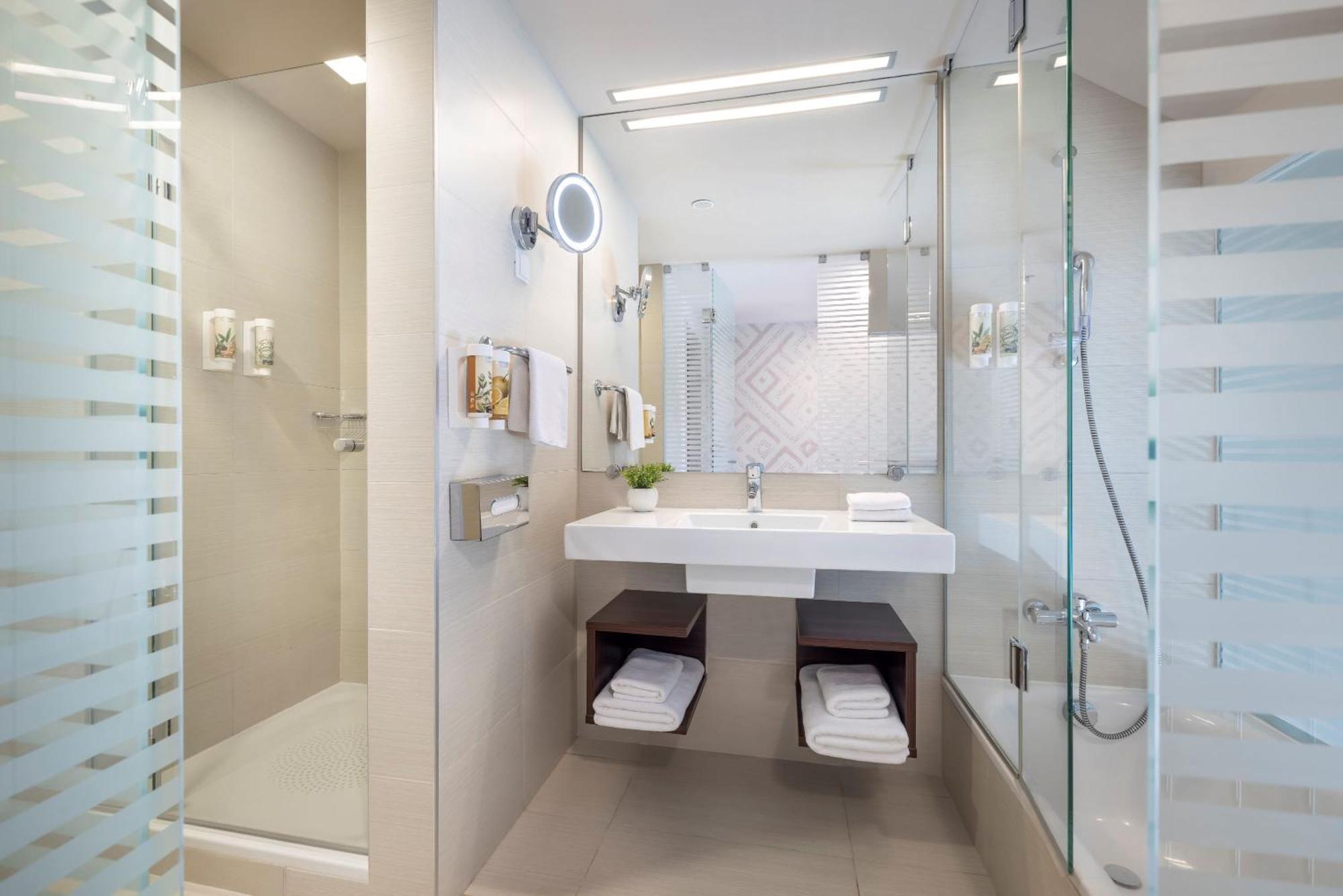 Suite V Level per 2+2 Persone con Vista Mare