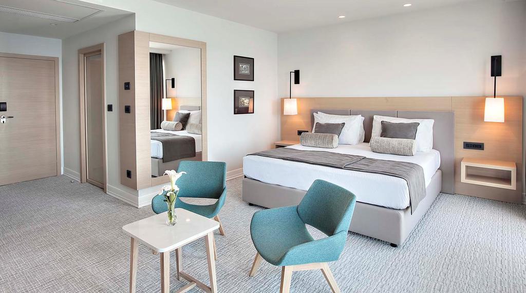 Suite Skyline Premium con Vista Mare e Balcone